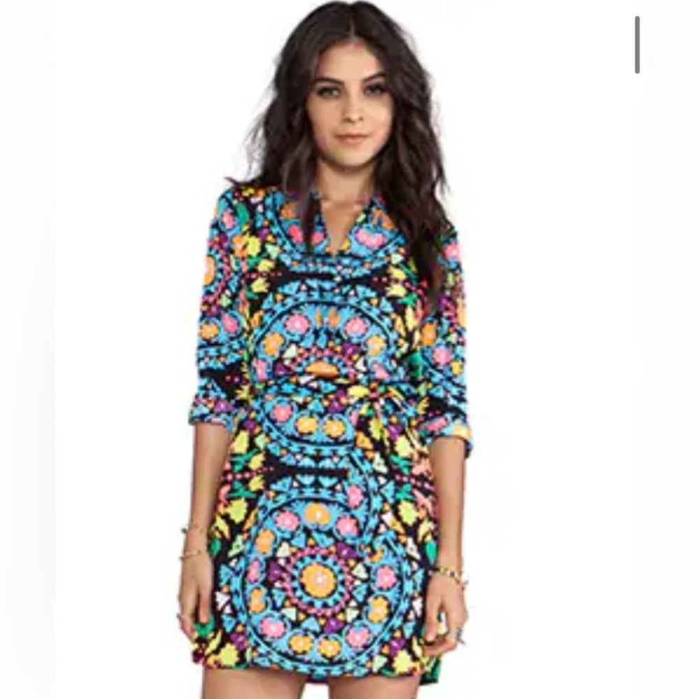 Vibrant Medallion Print Wrap Dress - Black Multi